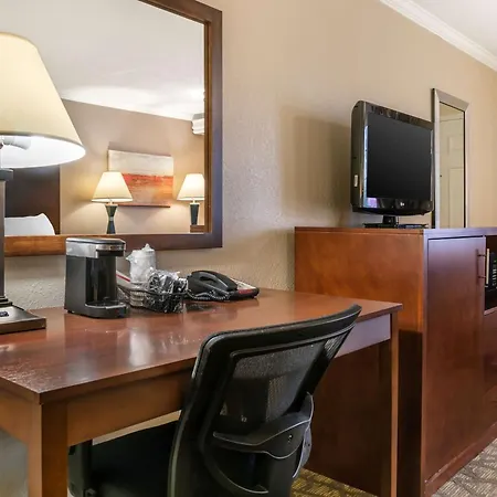 Best Western Of Hartland Exterior photo