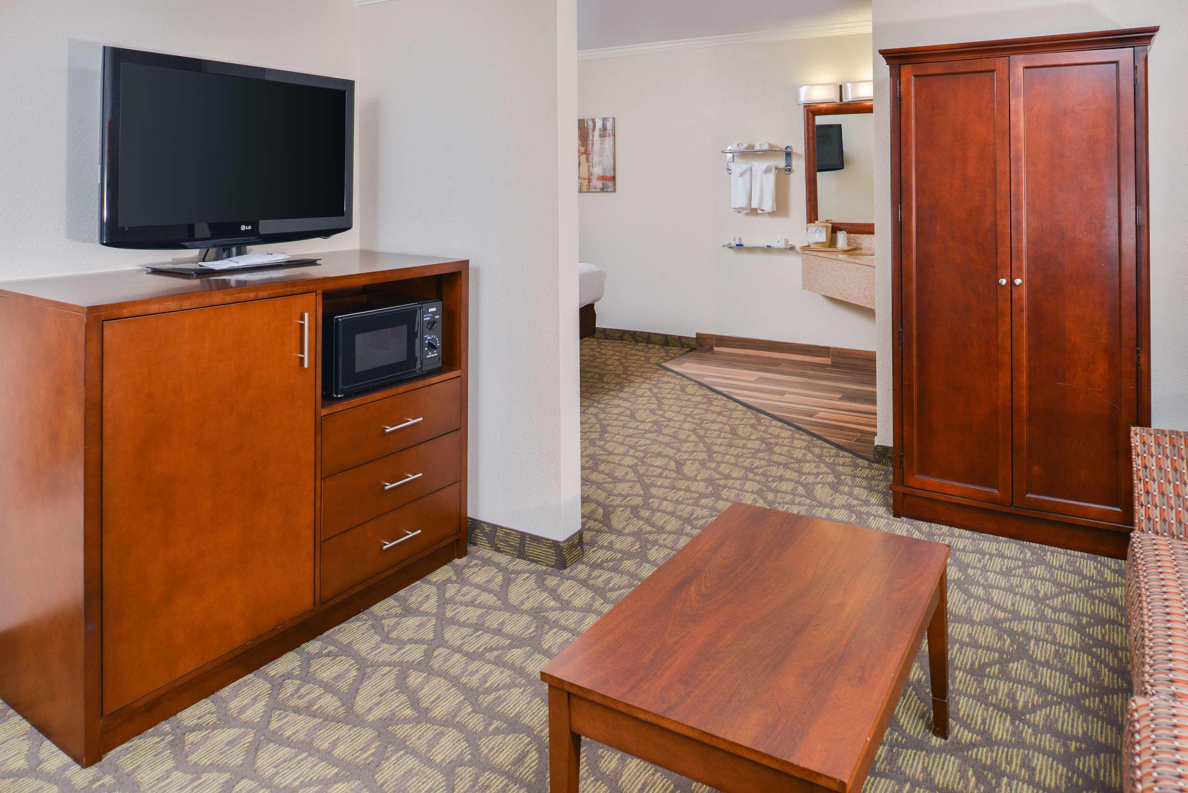 Hotel Western Of 3*